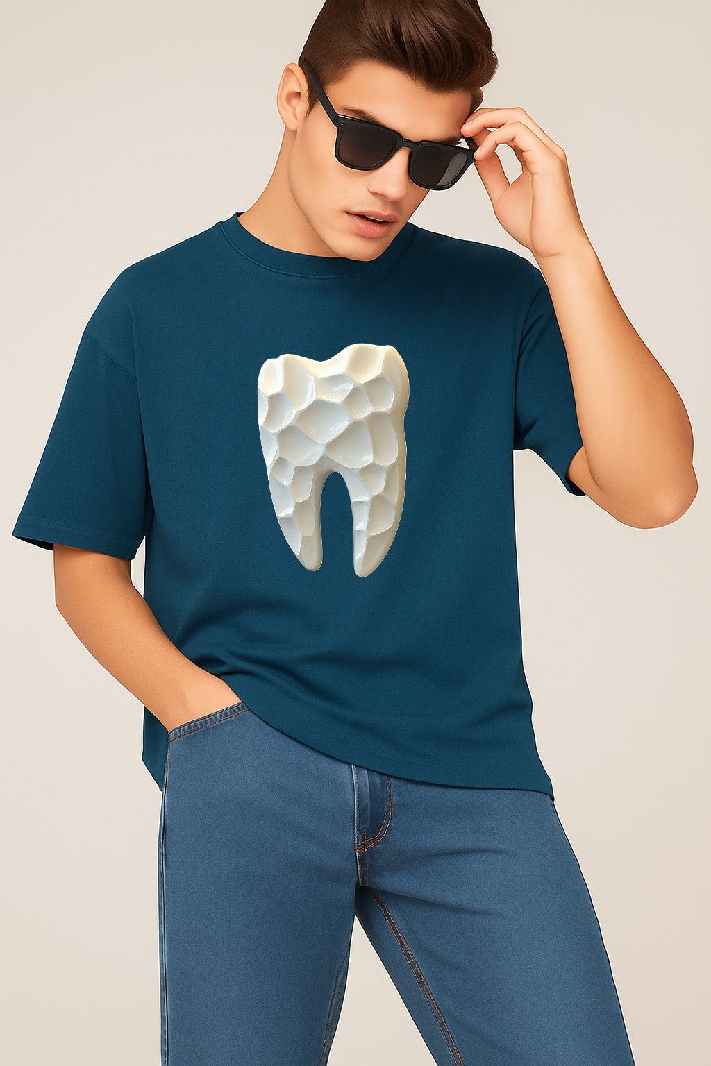 Premium Oversized T-Shirt with 3D Geometric Tooth Design – Modern Artistic Graphic Tee