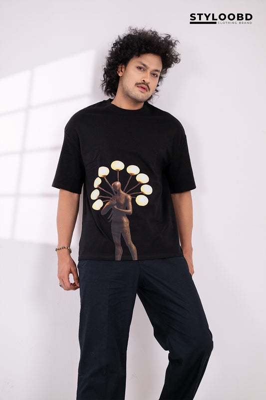 Premium Oversized T-Shirt with Surreal Lamp Figure – Modern Artistic Streetwear