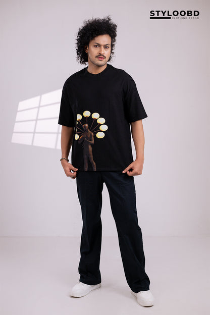 Premium Oversized T-Shirt with Surreal Lamp Figure – Modern Artistic Streetwear