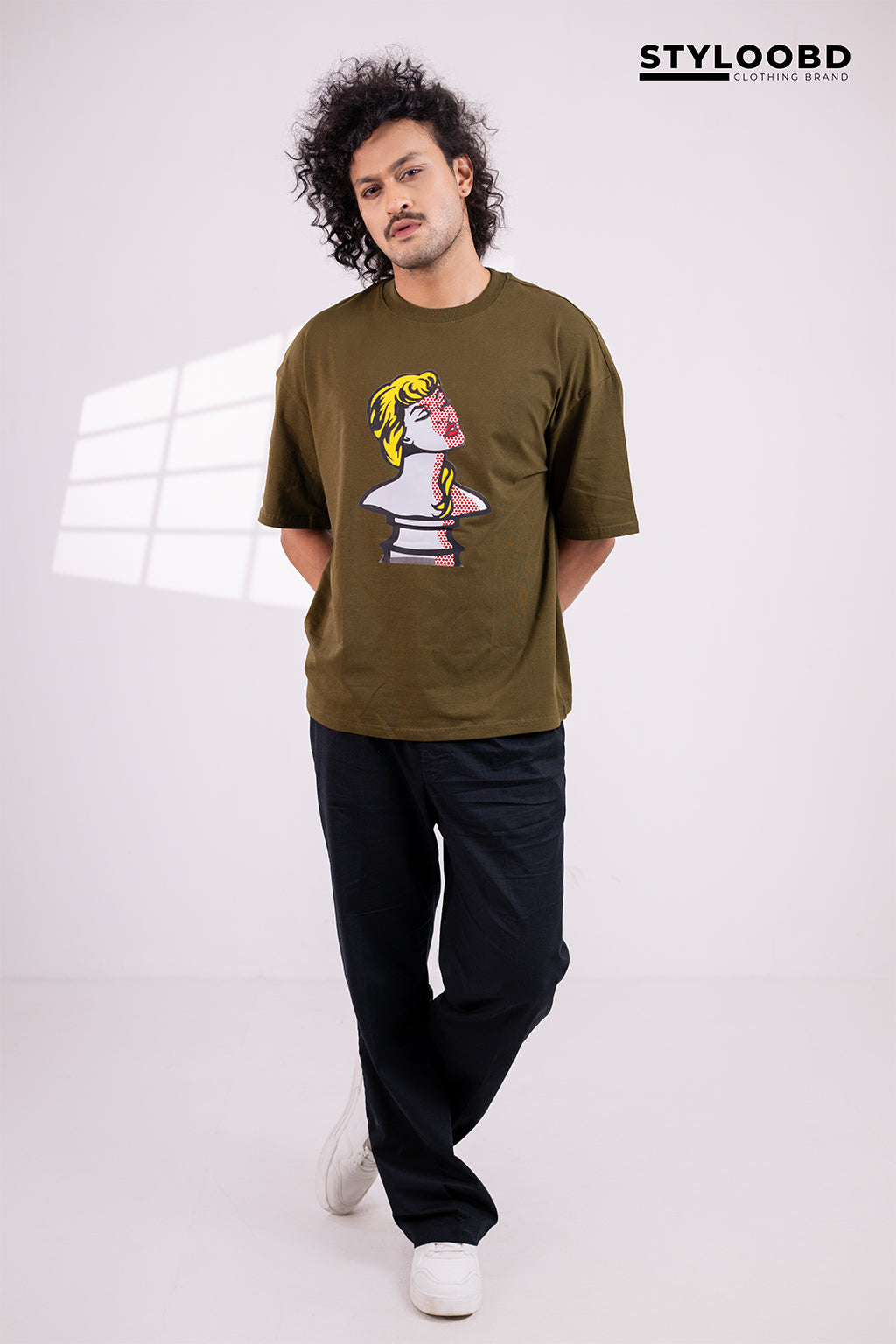 Premium Pop Art Female Bust Graphic T-Shirt – Retro Artistic Unisex Tee