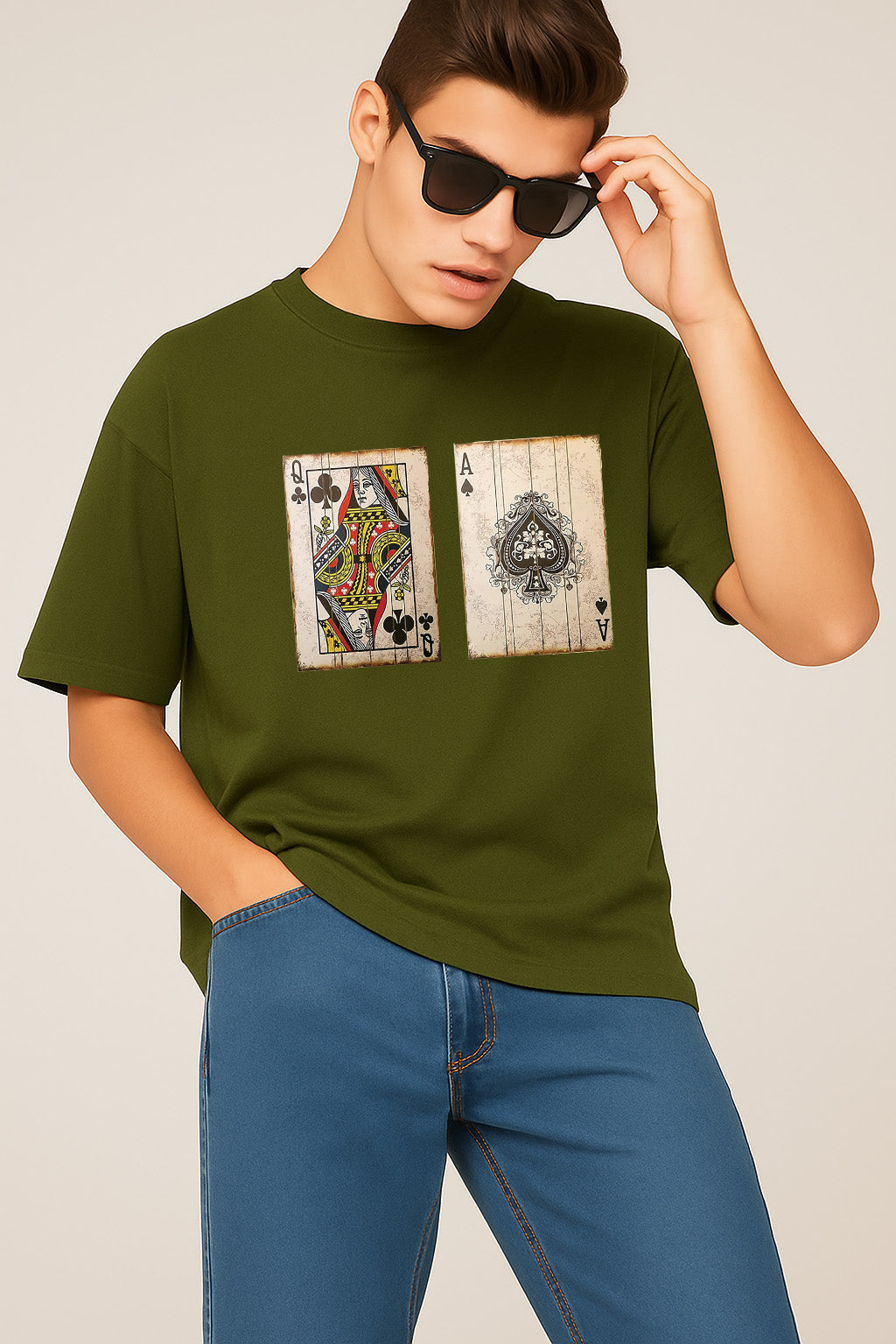 Premium Oversized T-Shirt with Vintage Playing Card Print – Queen of Clubs & Ace of Spades