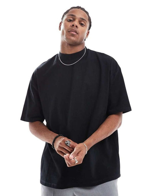 Minimalist Black Drop Shoulder Oversized T-Shirt – Unisex Streetwear